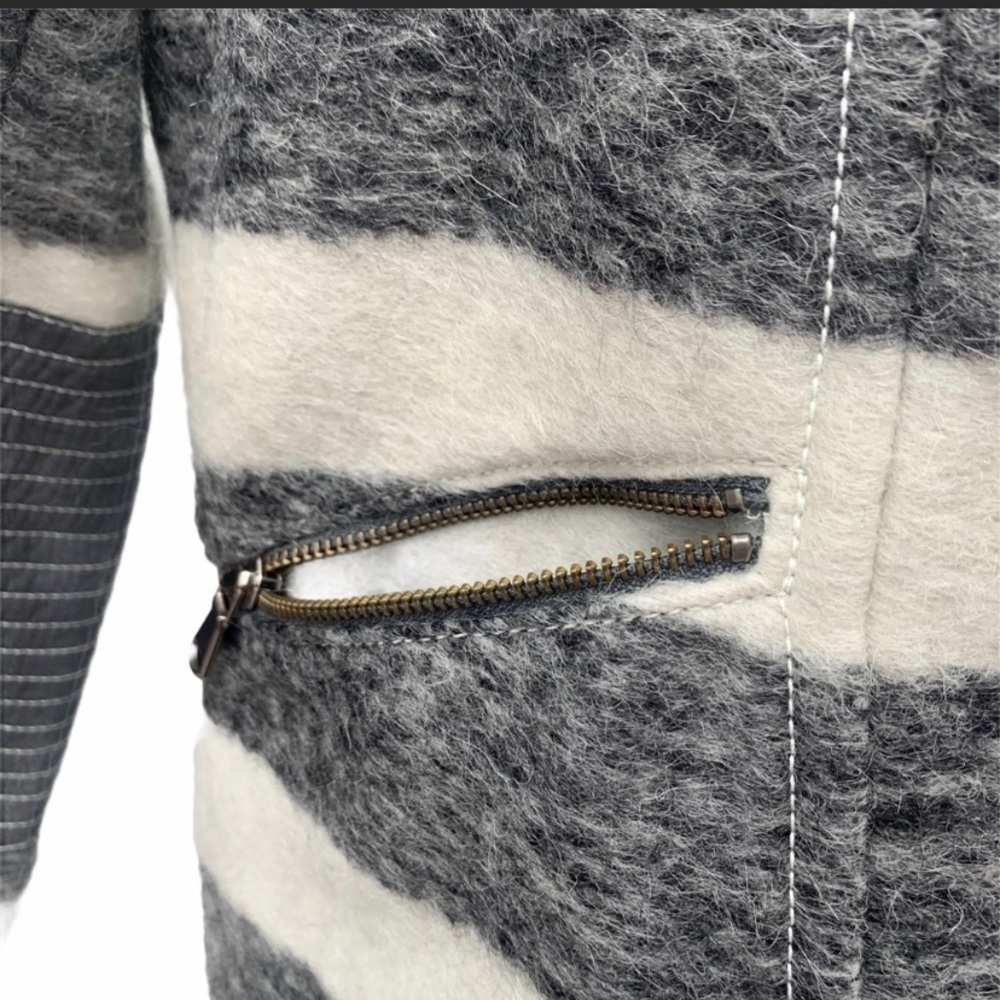 Authentic Marc Jacob Jacket Size M - image 3